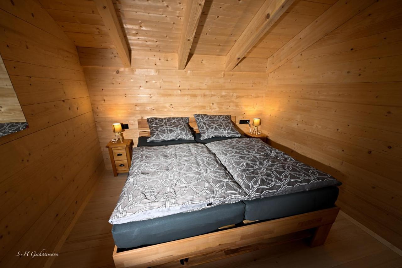 Holzwies Chalets Unterneukirchen Exterior foto