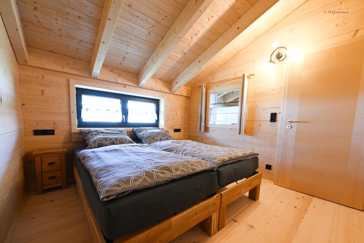 Holzwies Chalets Unterneukirchen Exterior foto